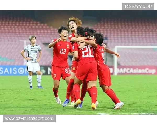 “中国女足争夺亚洲杯冠军，迈向新高峰”，中国女足 亚洲杯